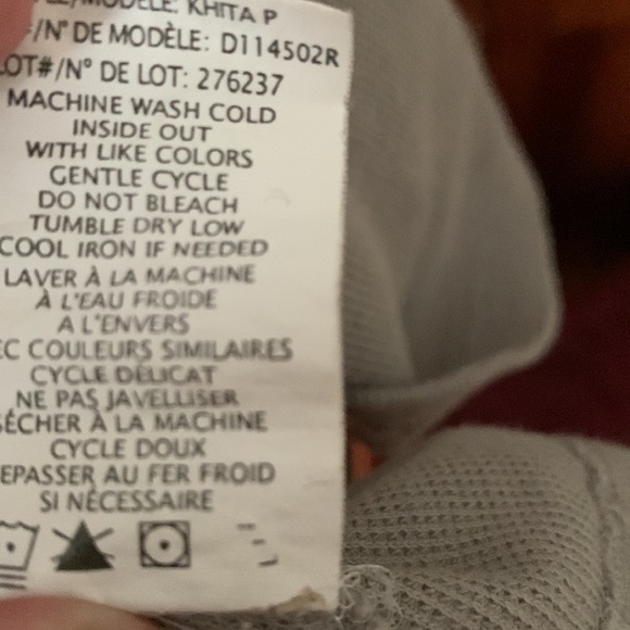 Theory Racer Back Tank with Front Pocket - Picture 6 of 6